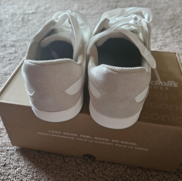 Women's Dink It Pickleball Court Sneaker - Picture 4 of 7